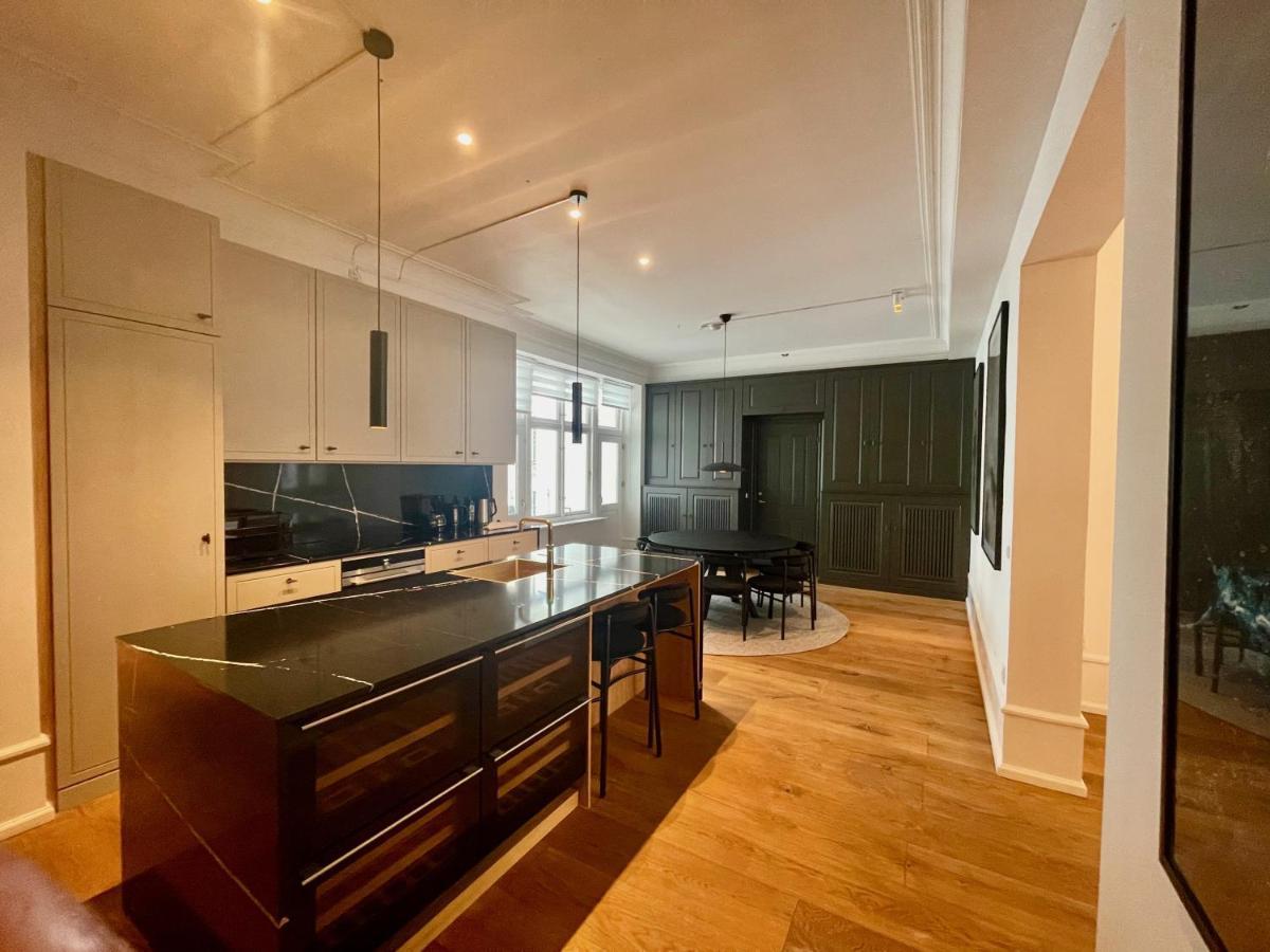 Beautiful 3 Bedroom Flat Next To The Marble Church * Copenhaga